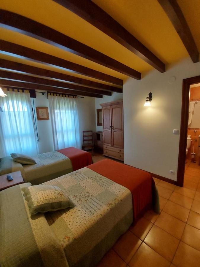 Casa De Labranza Ria De Castellanos Hotel Arnuero Luaran gambar