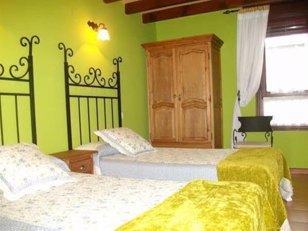 Casa De Labranza Ria De Castellanos Hotel Arnuero Luaran gambar
